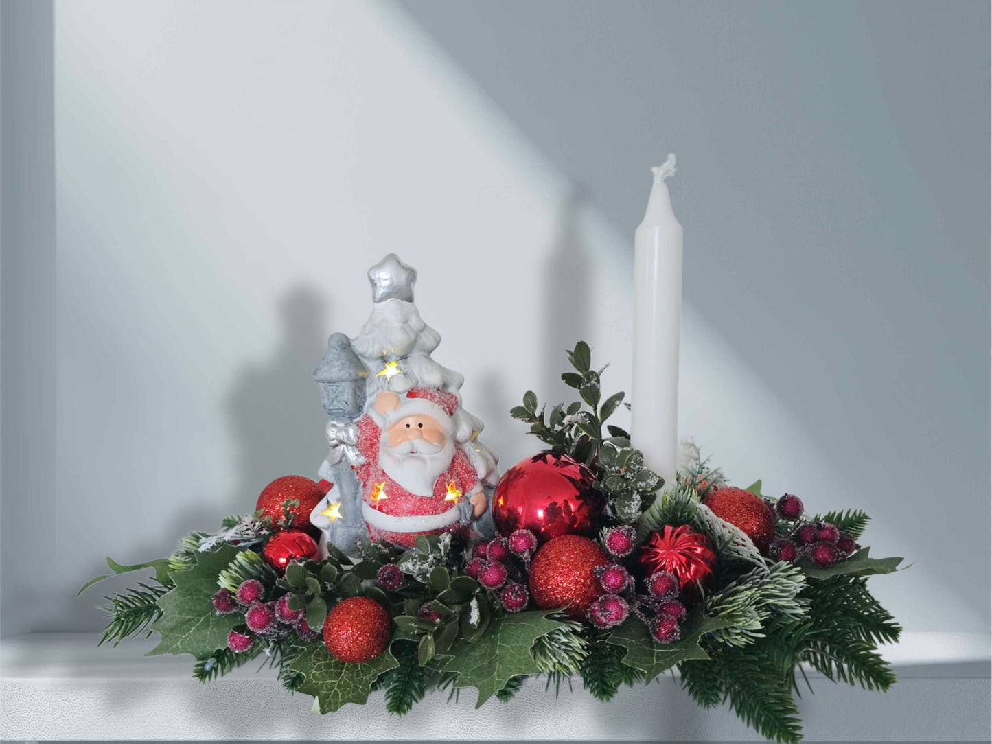 Table arrangement for Christmas